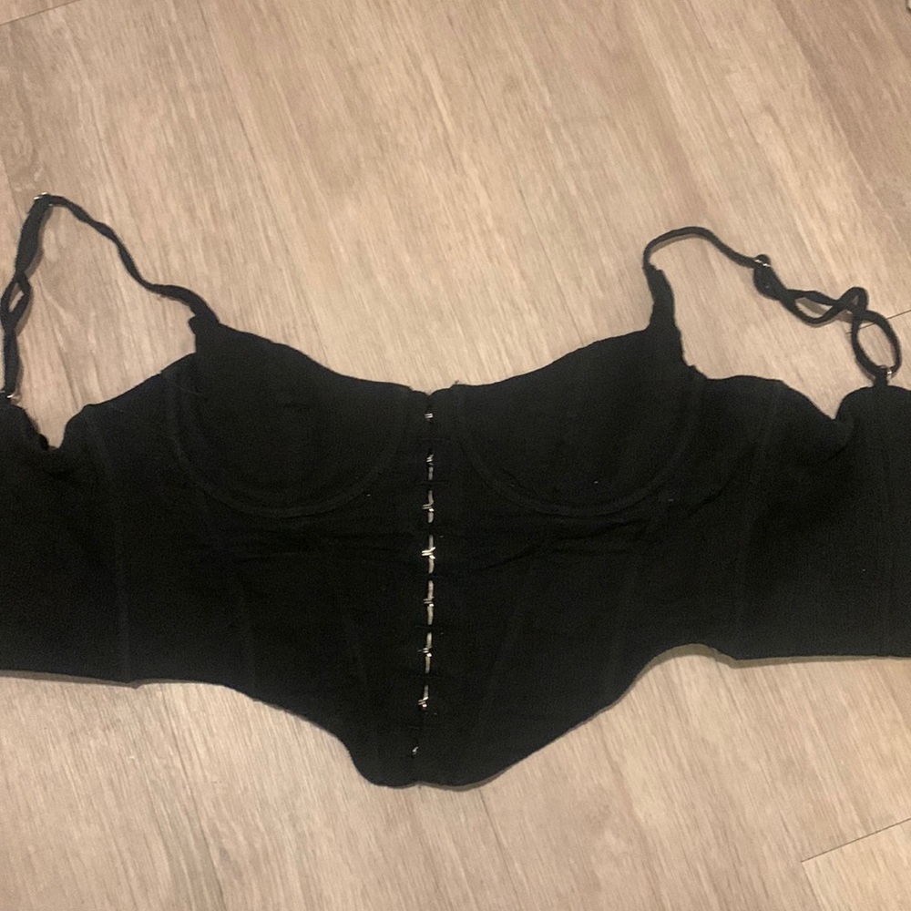 WHITE FOX BLACK CORSET TOP